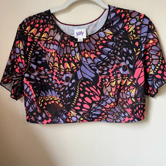Yitty Butterfly Crop Top, size 3X - Picture 3 of 6